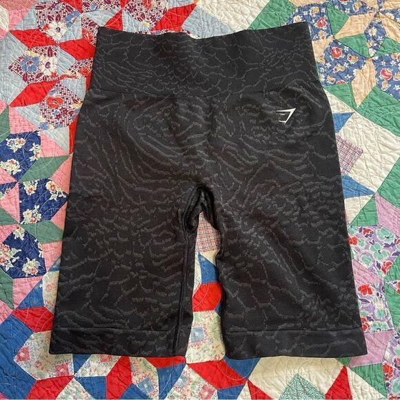 Gymshark Pants - Gymshark Adapt Animal Print Bike Shorts Size small